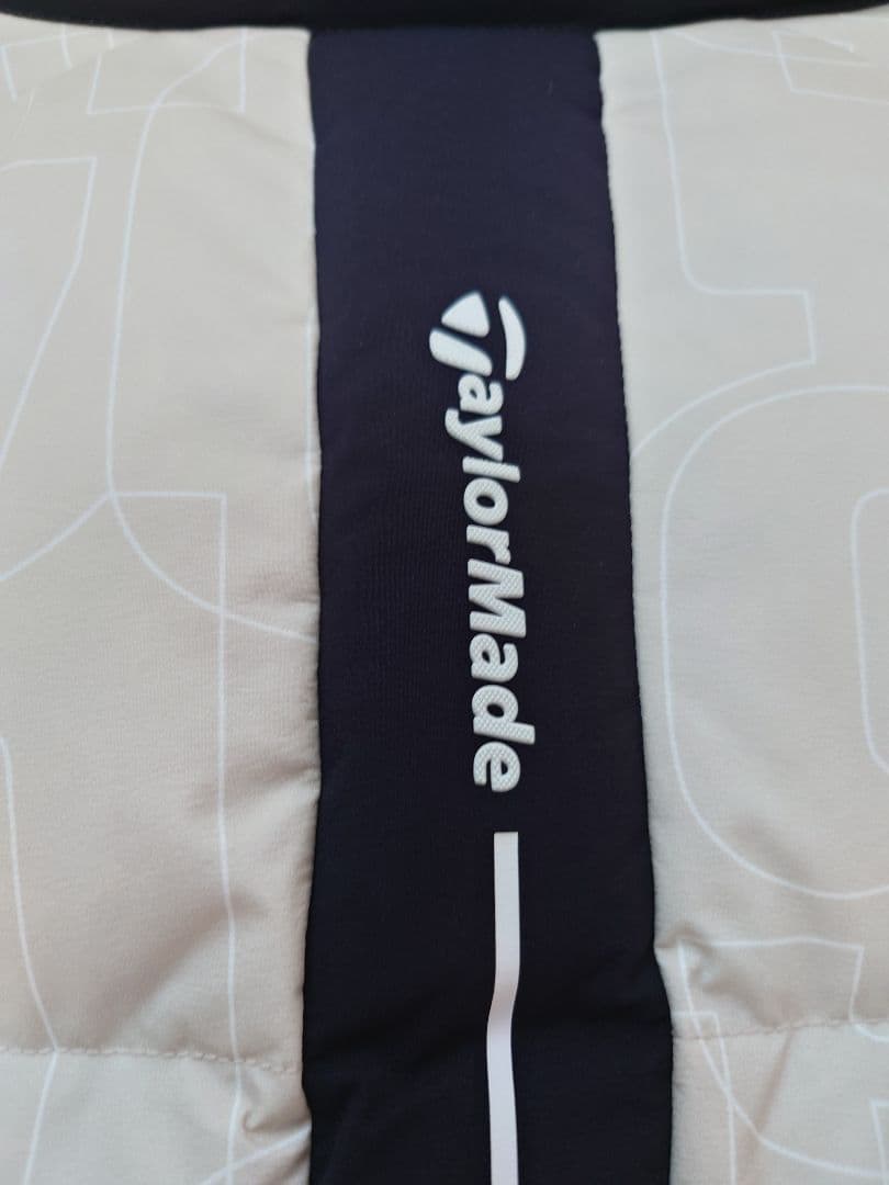 新品未使用タグ付き　テーラーメイド 総柄ダウンジャケット ゴルフウェア