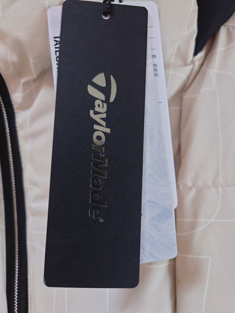 新品未使用タグ付き　テーラーメイド 総柄ダウンジャケット ゴルフウェア