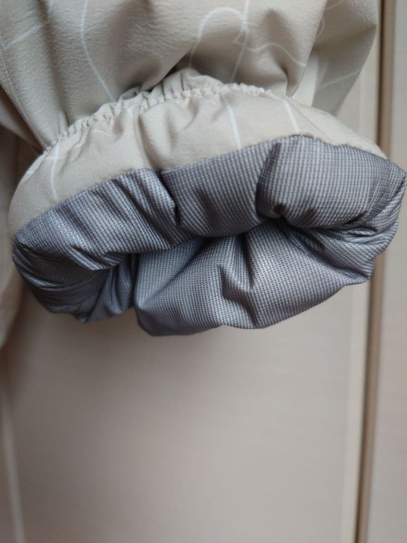 新品未使用タグ付き　テーラーメイド 総柄ダウンジャケット ゴルフウェア