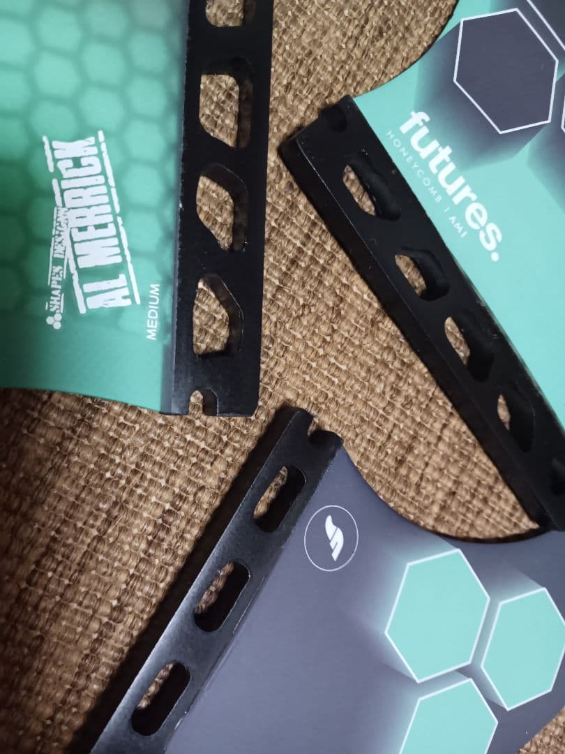 新品　フューチャー　アルメリック　M