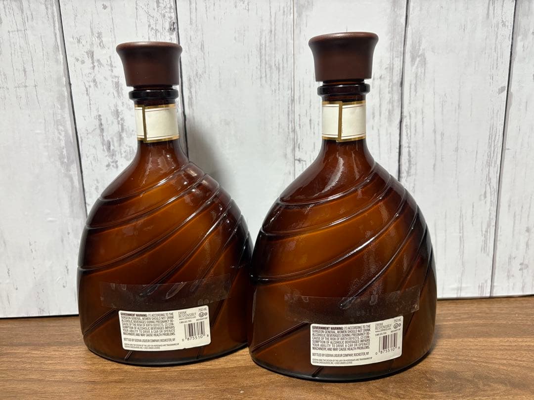 GODIVA ホワイトチョコリキュール 700ml 未開封2本