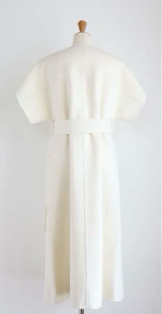 St.cecilia リバーウールロングジレ ホワイト