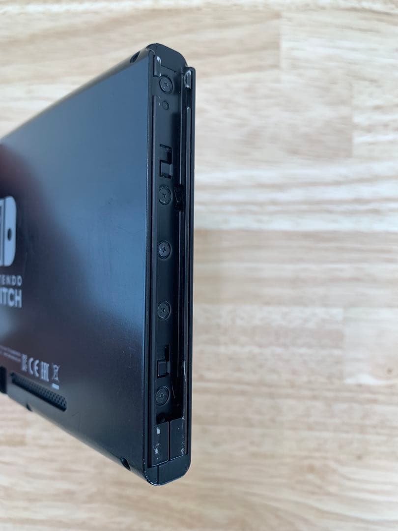 Switch 本体のみ(おまけ付き)