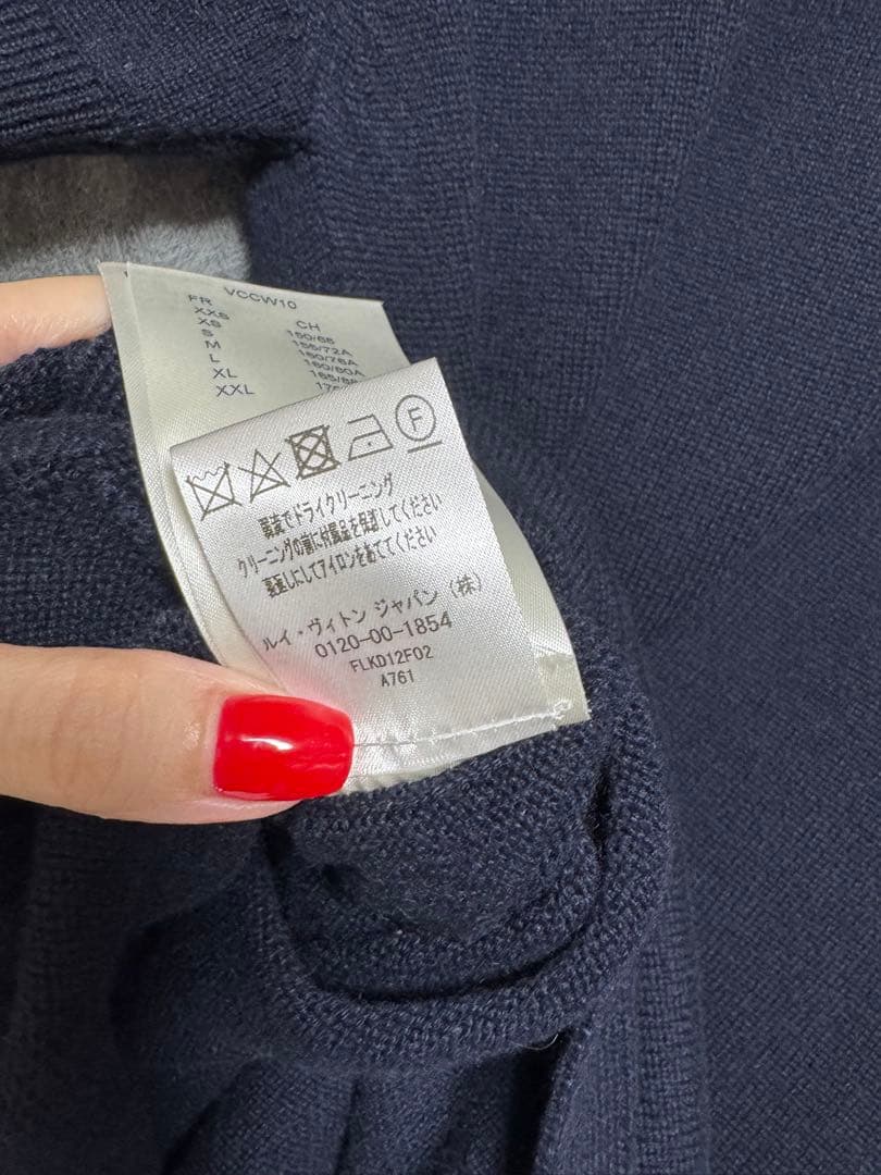 ヴィトン　カシミヤニットワンピース