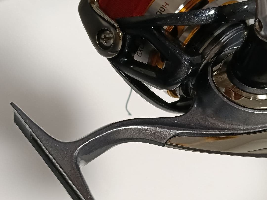 【カスタム品】ダイワ 17 エクセラー 4000H（ゴメクサス ノブ装着）