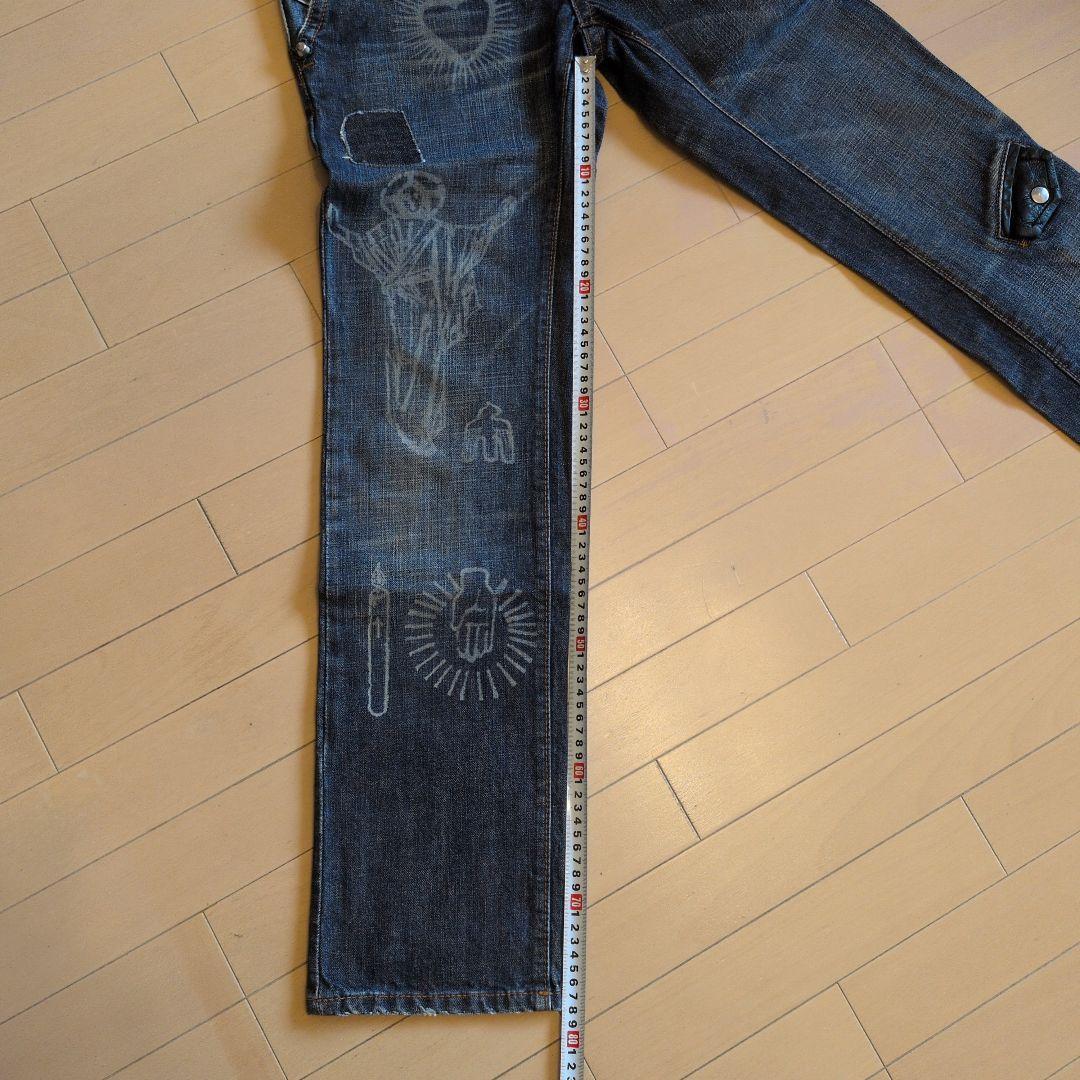 ストレートデニム