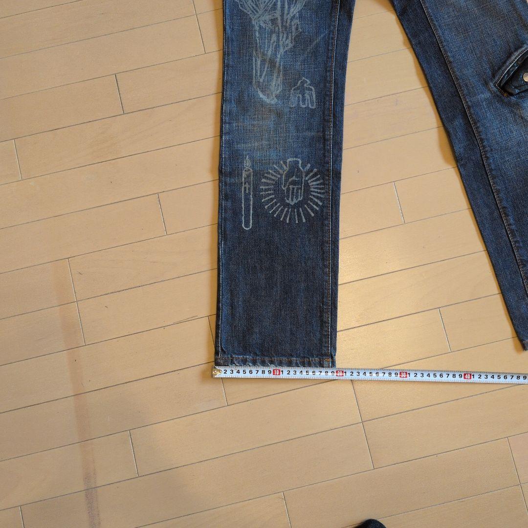 ストレートデニム