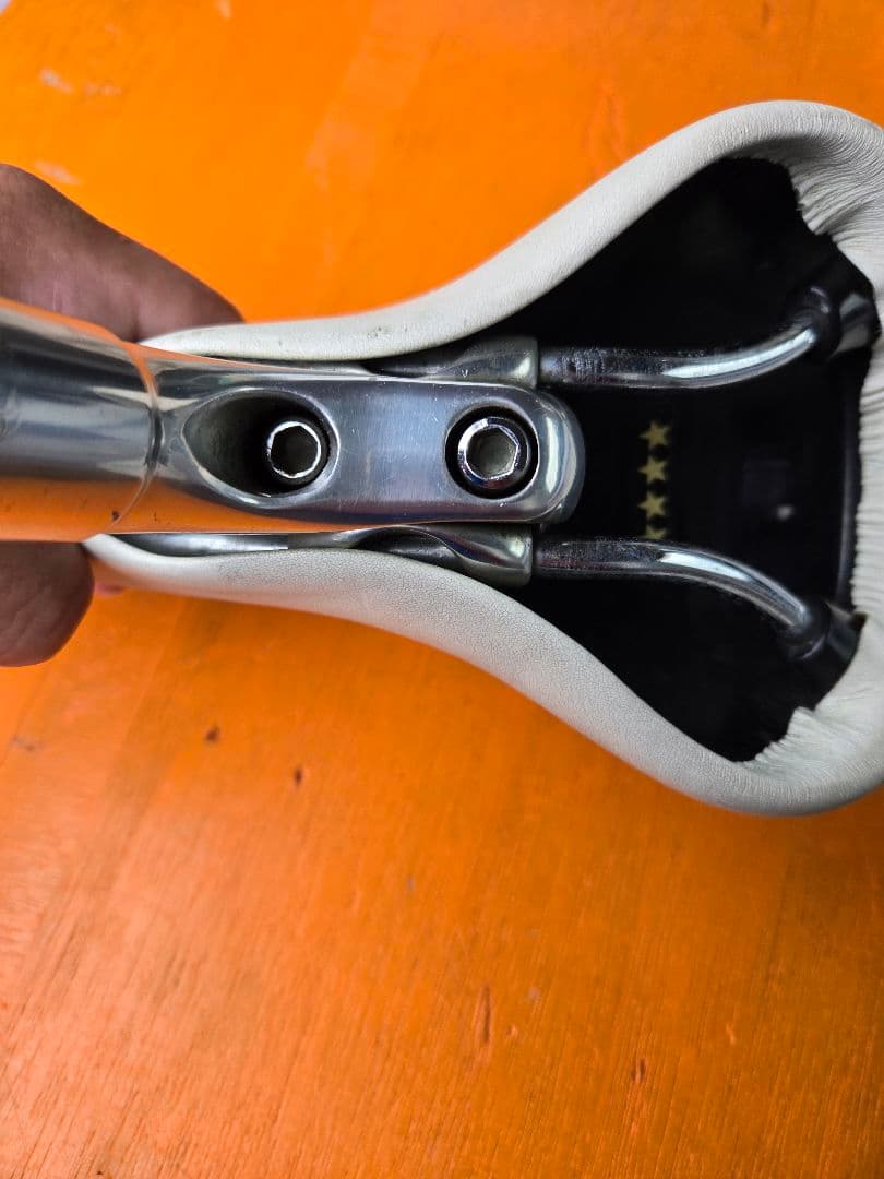 ともさん専用NJS シートポスト サドルセット 27.2レース幅30mmm