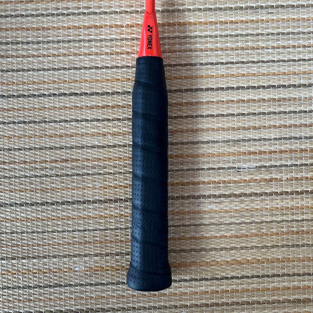 ASTROX 77 バドミントンラケット