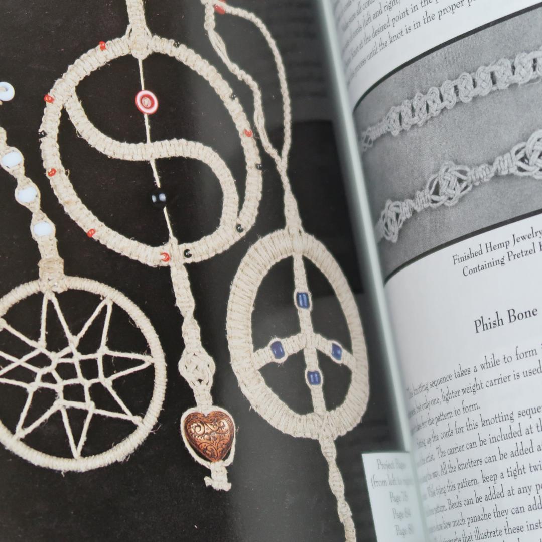洋書　ヘンプ - アクセサリー・ジュエリー　テキストブック2冊セット