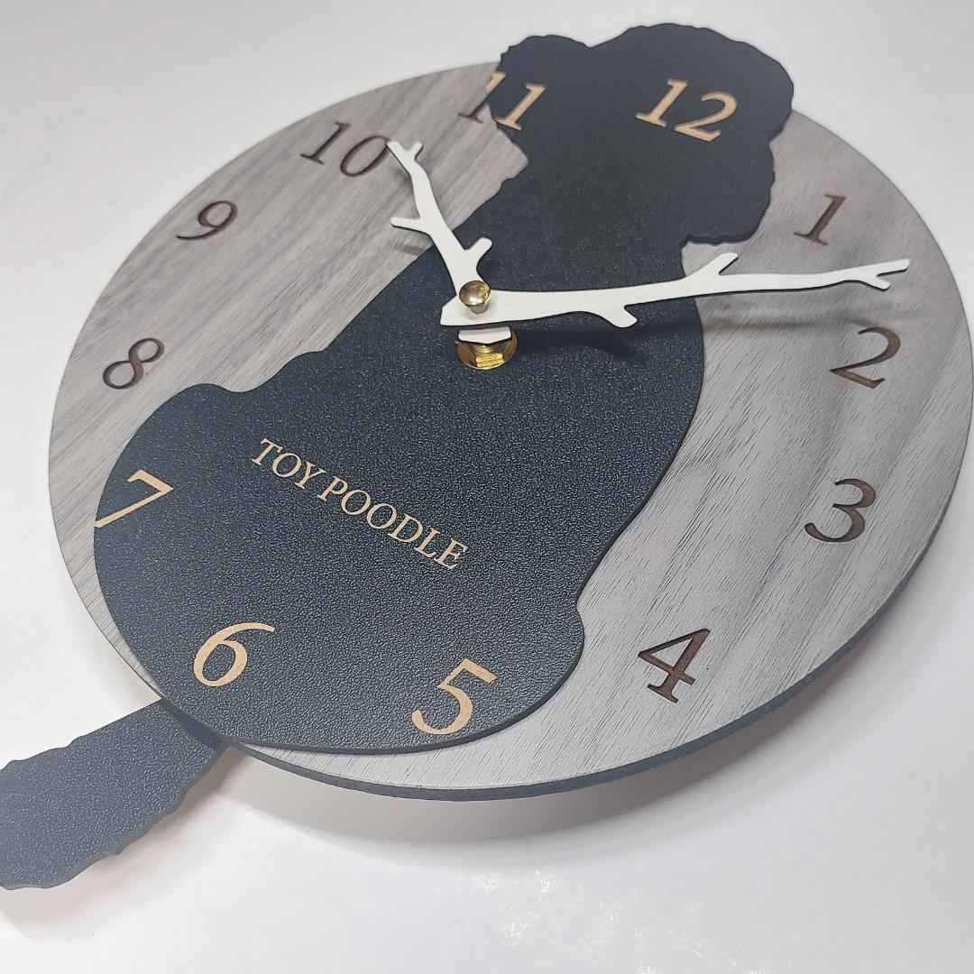 大版【限定値下げ】名入れ　しっぽ 振り子・はみ出し掛時計 トイプードル　黒