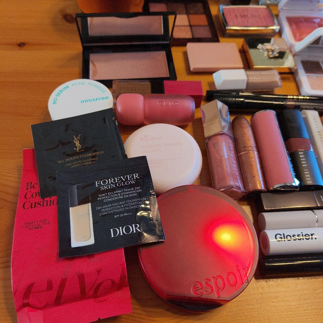 デパコス、海外コスメ、韓国コスメまとめ売り