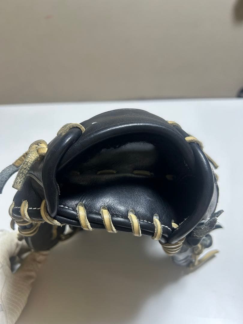 アイピーセレクト 軟式用グローブ 一般大人用 内野手 ケース付　053型