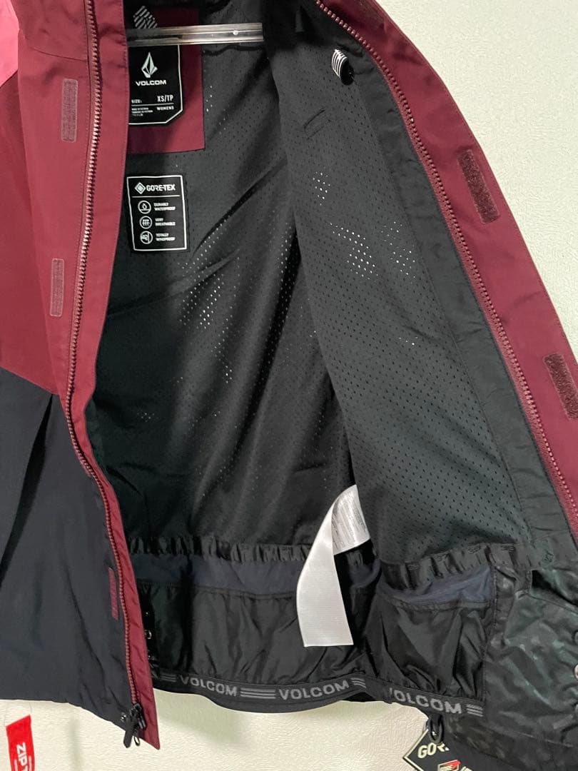新品特価◇VOLCOM◇ARIS INS GORE-TEX◇WMジャケット◇XS