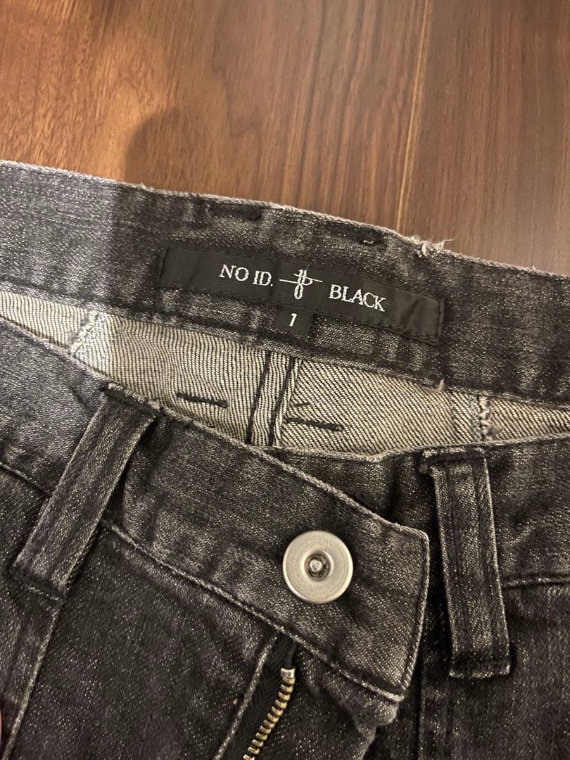 NO ID. ブラック スキニーデニム 1