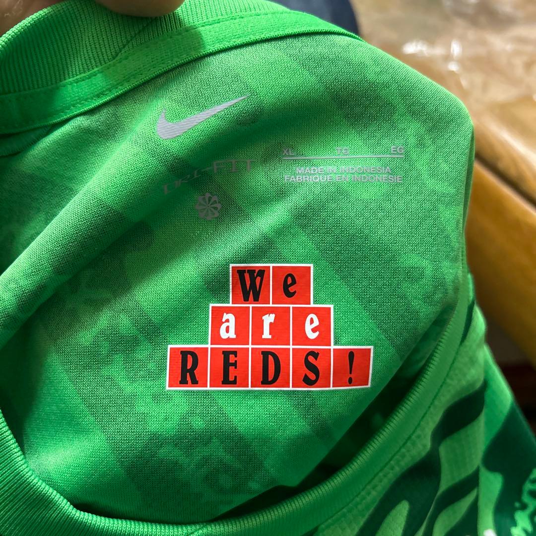 タ*ン様 新品未使用 浦和レッズ 公式 2025GKユニフォーム タグ付き