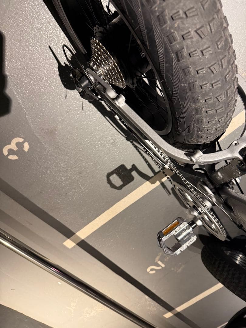 MATE X 250 MATEBAIKEほぼ新品　新発売カラー　シルバー新ロゴ