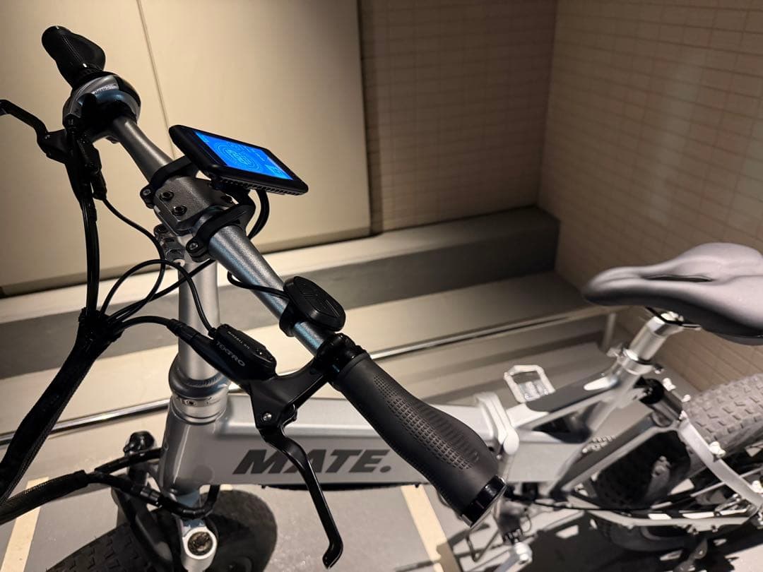 MATE X 250 MATEBAIKEほぼ新品　新発売カラー　シルバー新ロゴ