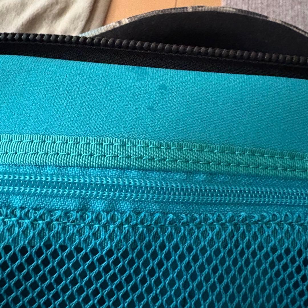 Burtonバートン　キャリーバック