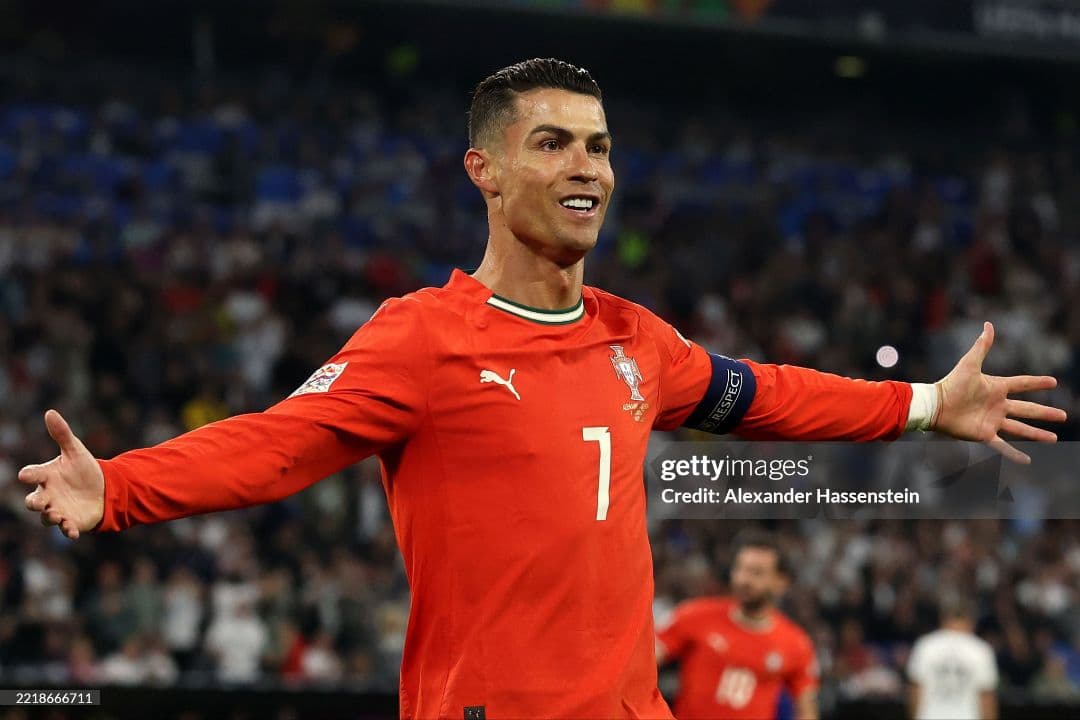 クリスティアーノ・ロナウド ユニフォーム 長袖 ポルトガル レア