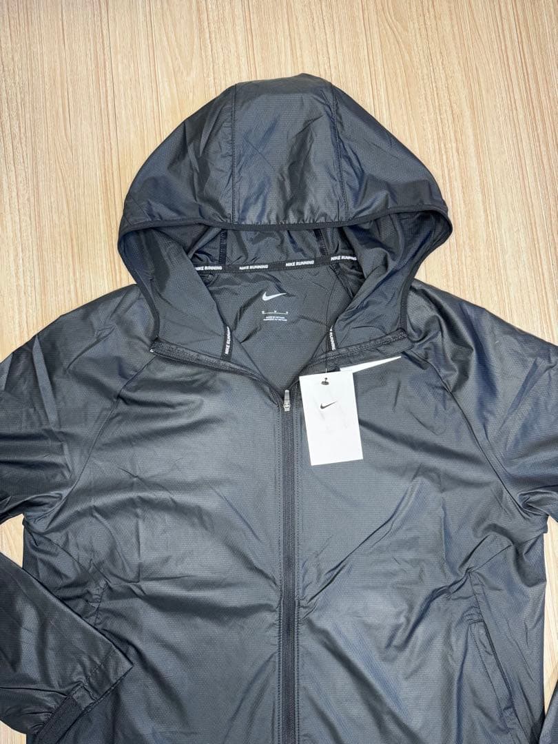 Nike フルジップ フード付きジャケット ブラック