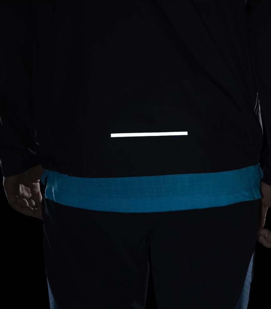 Nike フルジップ フード付きジャケット ブラック