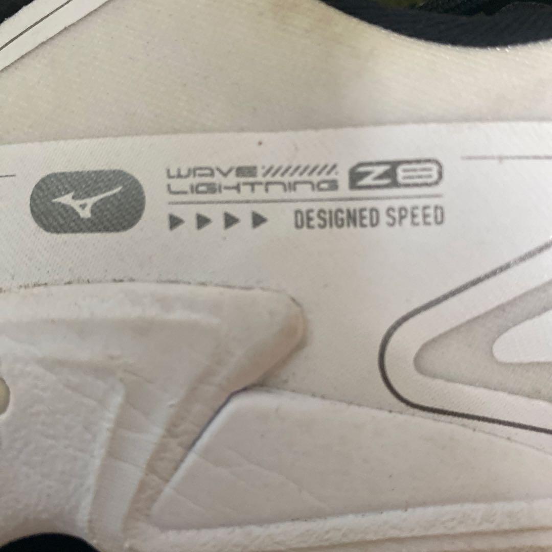 Mizuno バレーボールシューズ ホワイト/ブラック/グリーン　サイズ27.5