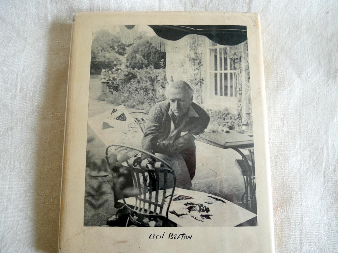 『the Face of the World 』 セシル・ビートン作品集