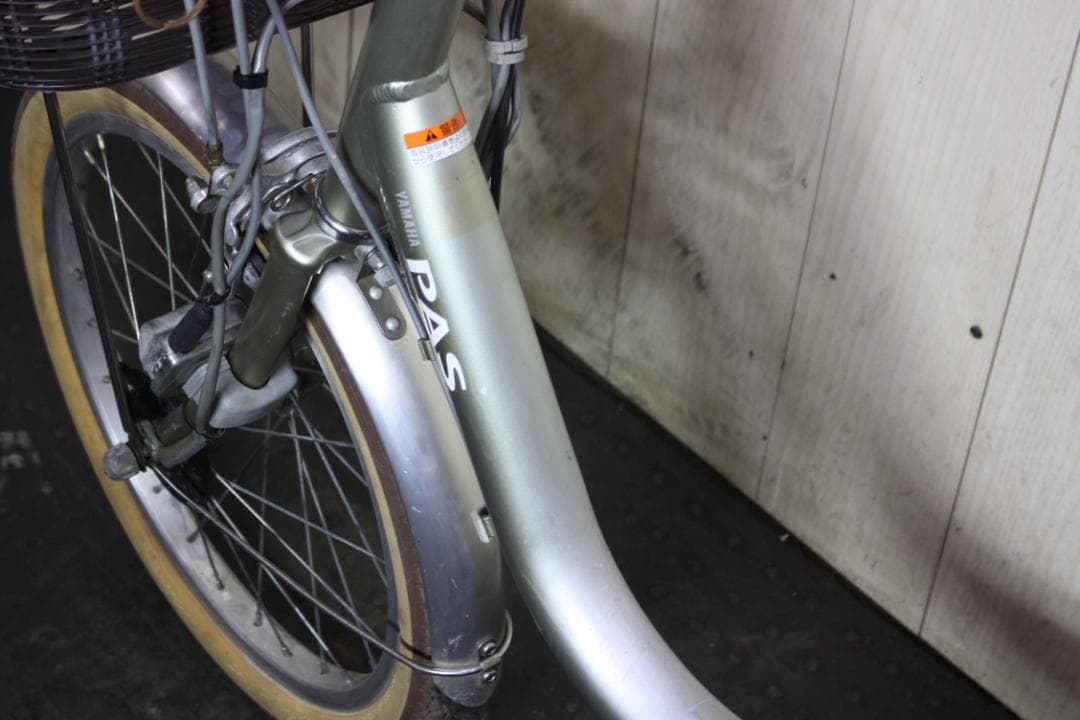 ヤマハ アシスタワゴンX854-1001 8.7AH 18-16インチ 3輪電動