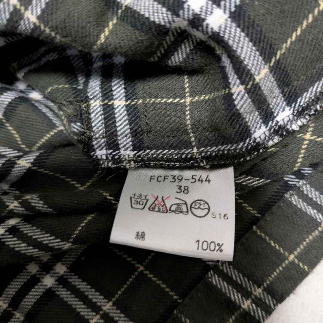 バーバリーブルーレーベル ジップアップパーカー　スウェット　ノバチェック　M