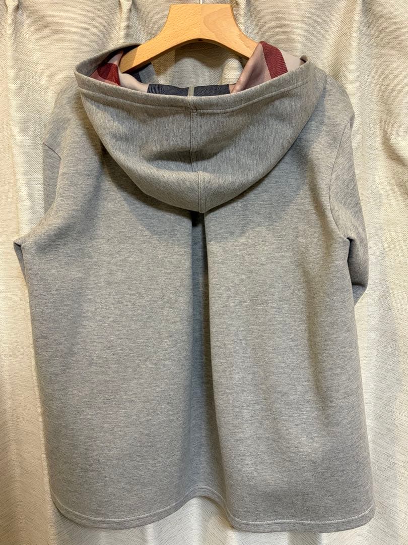 BLUE LABEL CRESTBRIDGE ブルーレーベル パーカー38