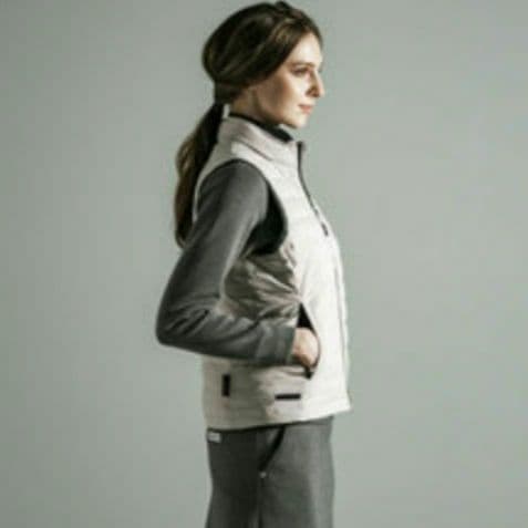 BRIEFING 電熱　ダウン ベスト　M 収納袋付き　モバイルバッテリー別売り