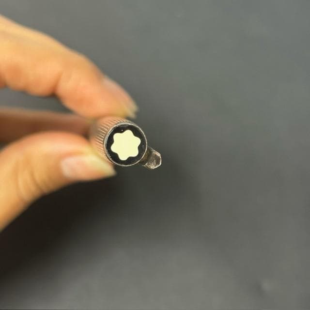 MONTBLANC（モンブラン）1266万年筆スターリングシルバー　ペン先750