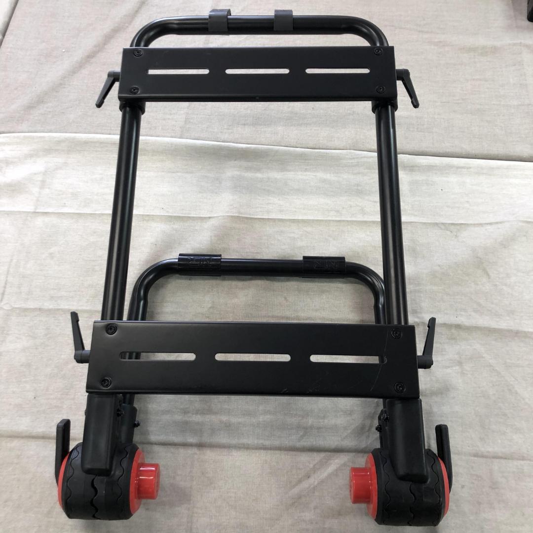 Next Level Racing レーシングコックピット F-GTLite