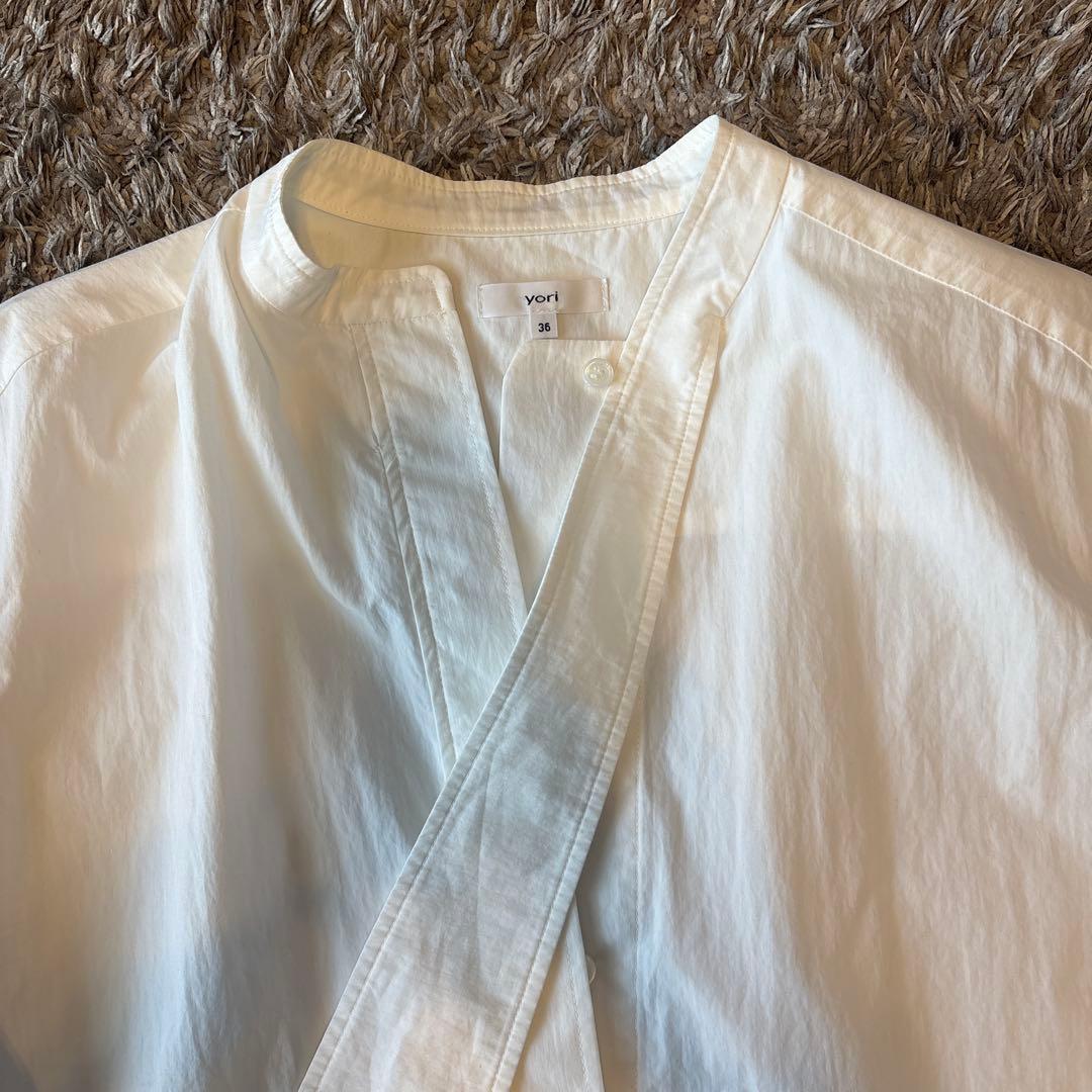 yori ホワイト ボウタイ付き リボン　長袖シャツ　36サイズ
