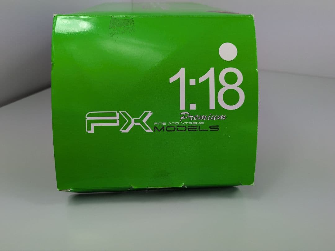 1/18 ミニカー ウイリー ランボルギーニ　アヴェンタドール LP700-4