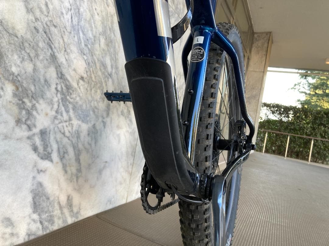 Trek Roscoe 8 2022 (Gen3) アルミマウンテンバイク