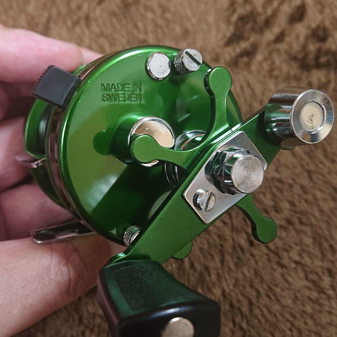 【美品】アブ 2500C グリーン ※明日（30日）に受取連絡をいただける方限定