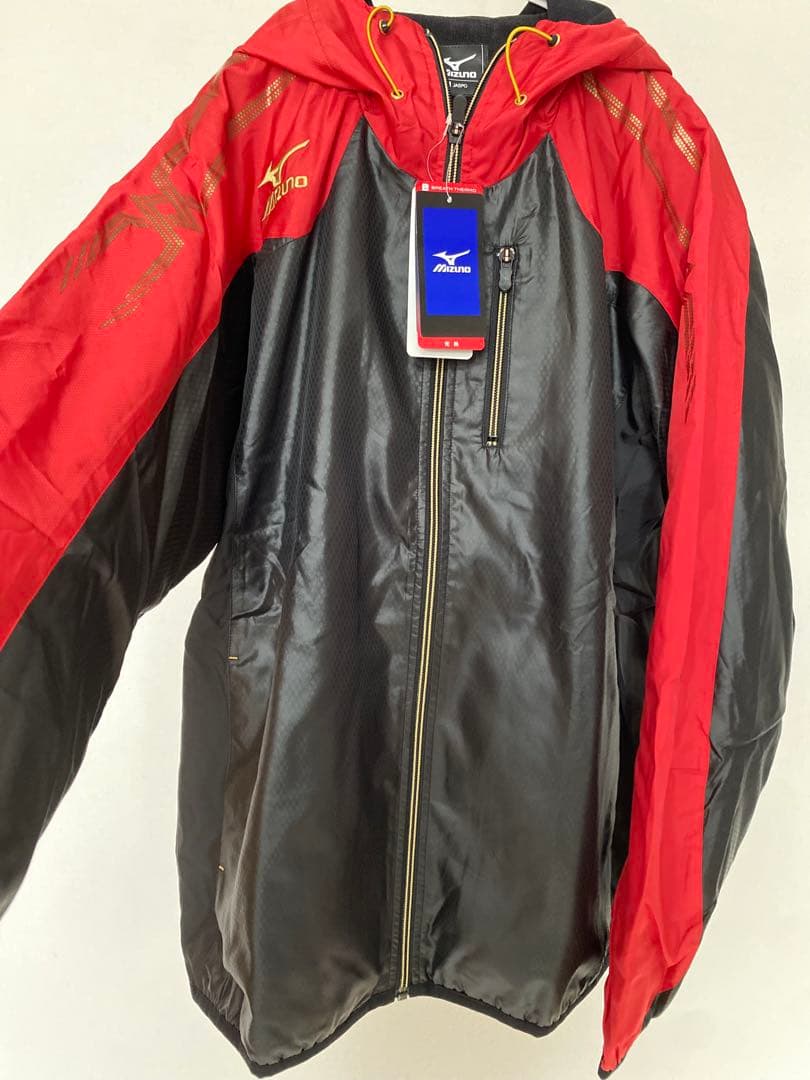 ミズノ　ブレーカー　ジャケット　パーカー　ブレスサーモ