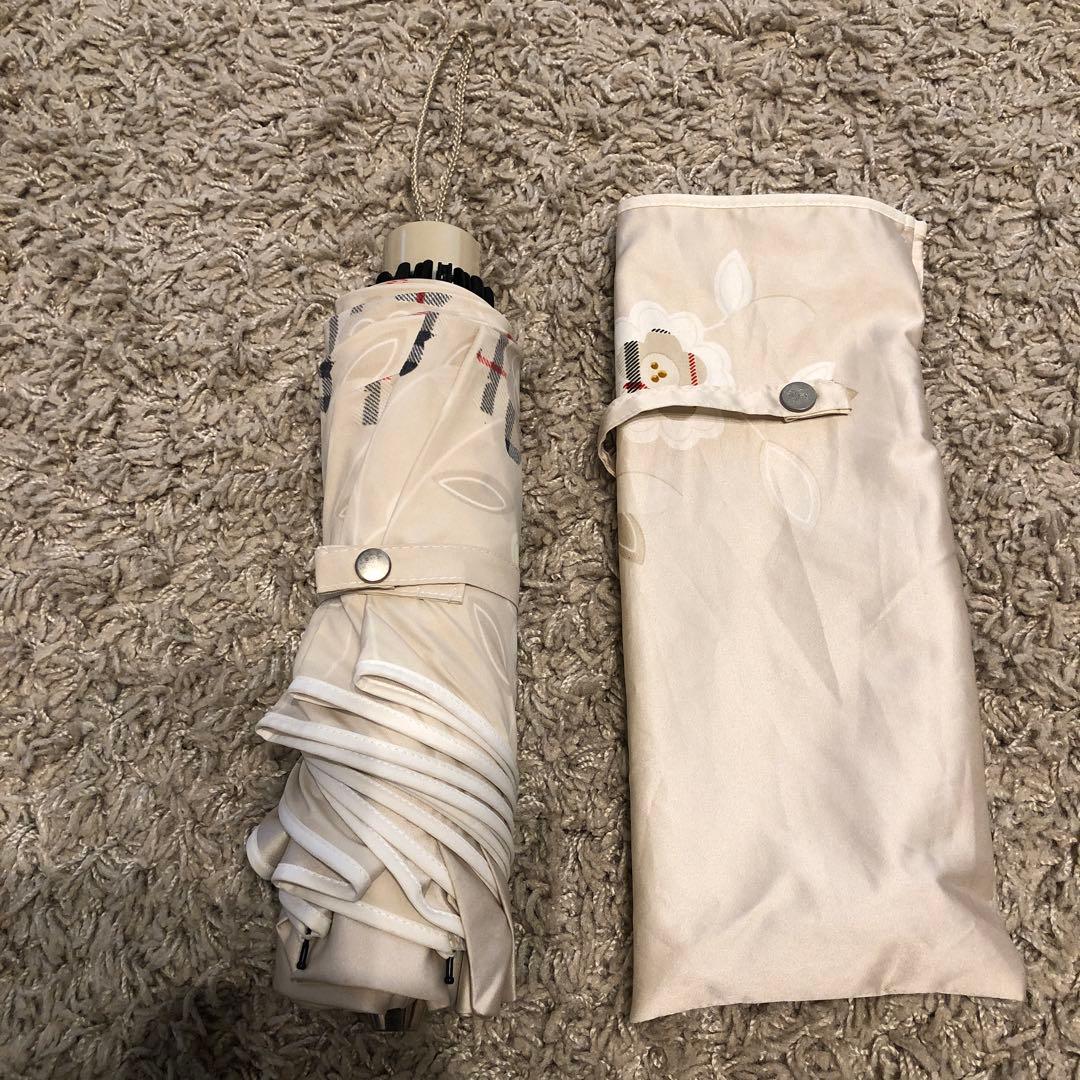 バーバリー BURBERRY 花柄ノバチェック 晴雨兼用 UV 折りたたみ 日傘