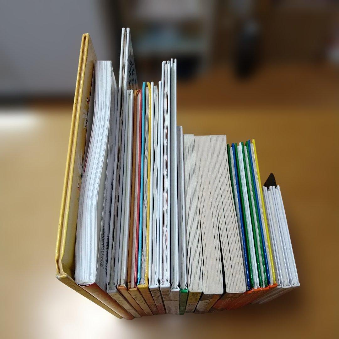 【幼児向け】絵本20冊セット　Sassy　しましまぐるぐる　まとめ売り　送料込み