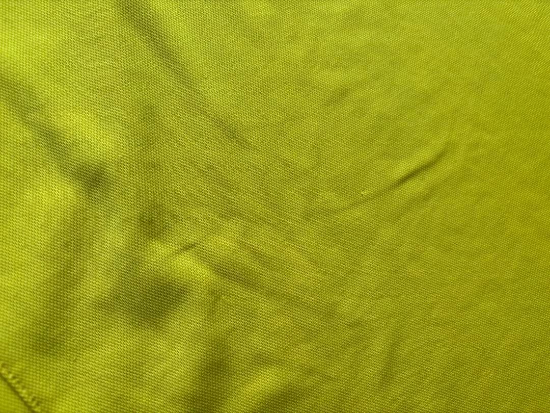 YONEX ノースリーブ　Lサイズ