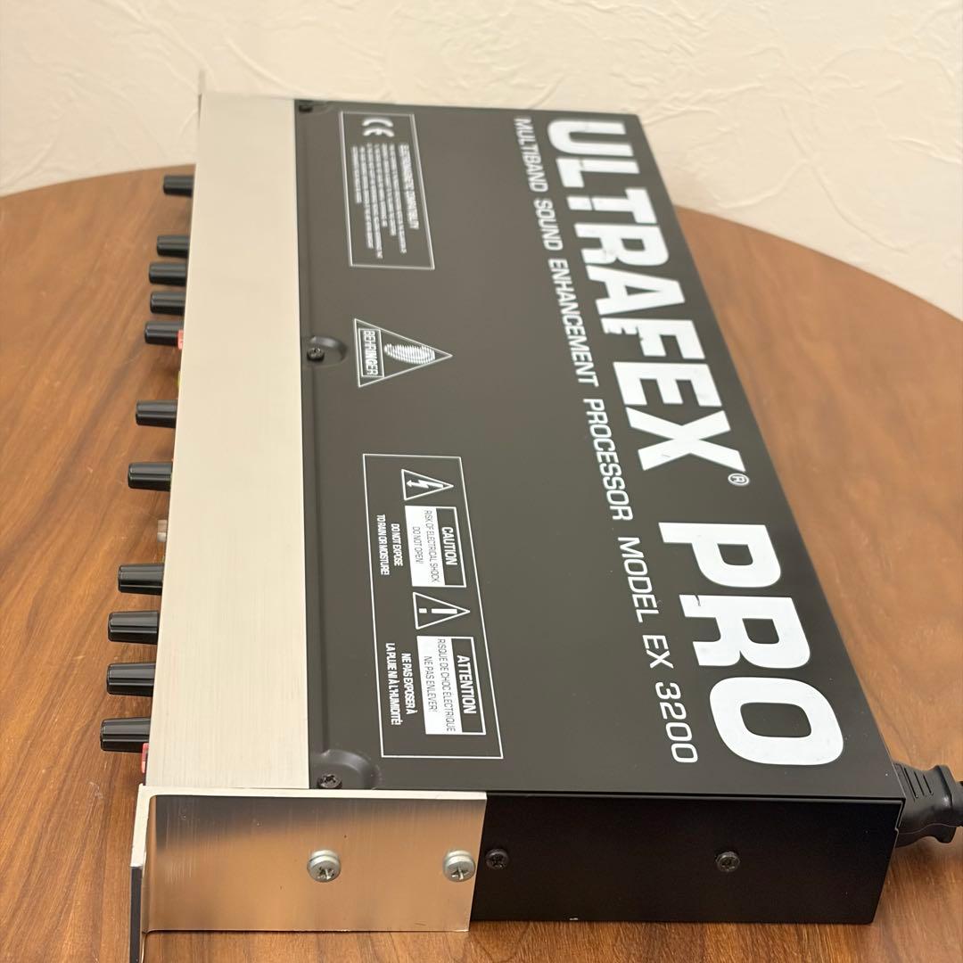 配信機器・PA機器・レコーディング機器 BEHRINGER ULTRAFEX PRO EX3200