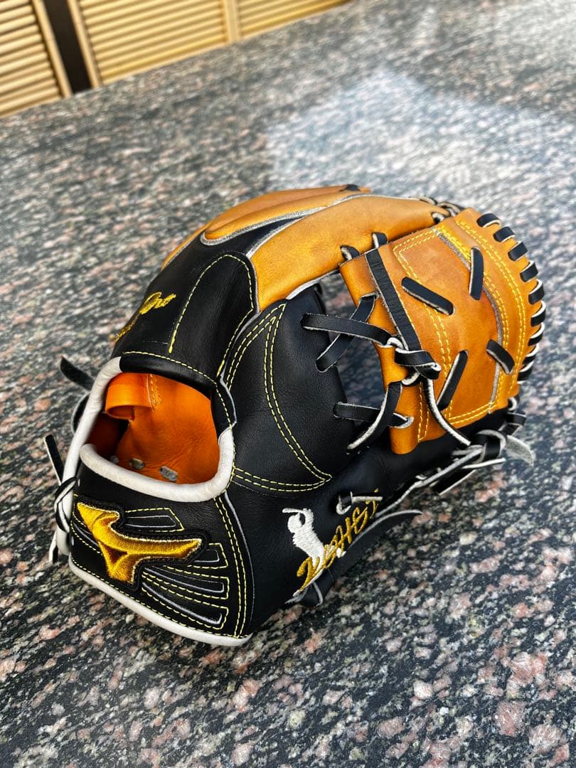 ミズノプロ　オーダー　HAGA JAPAN