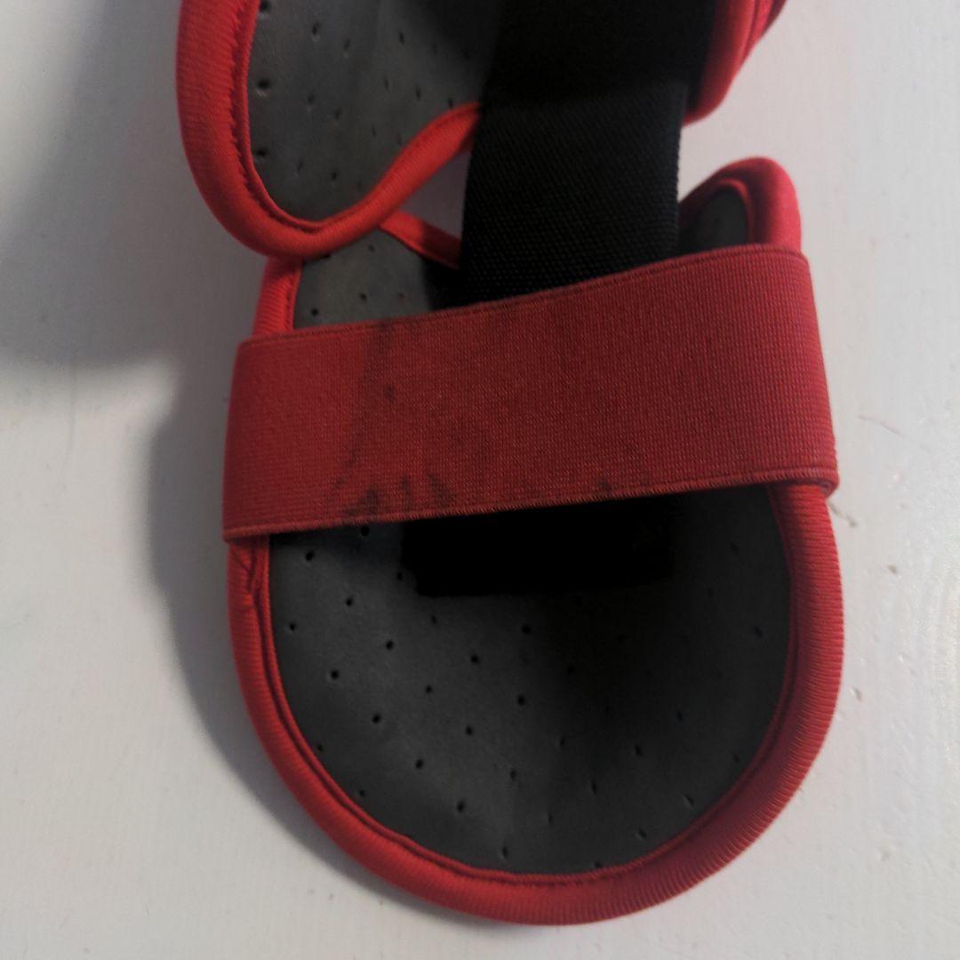 エボシールドフットガード.左打者用.赤