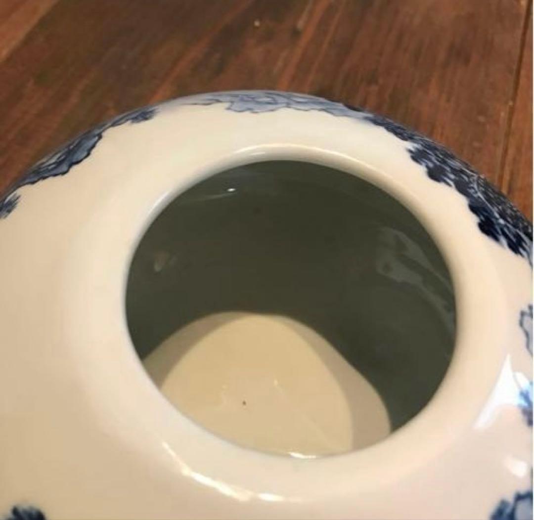 美品　有田焼　花舟　三脚　香炉　染付の山水画が素敵な　蓋まで丁寧に描かれています