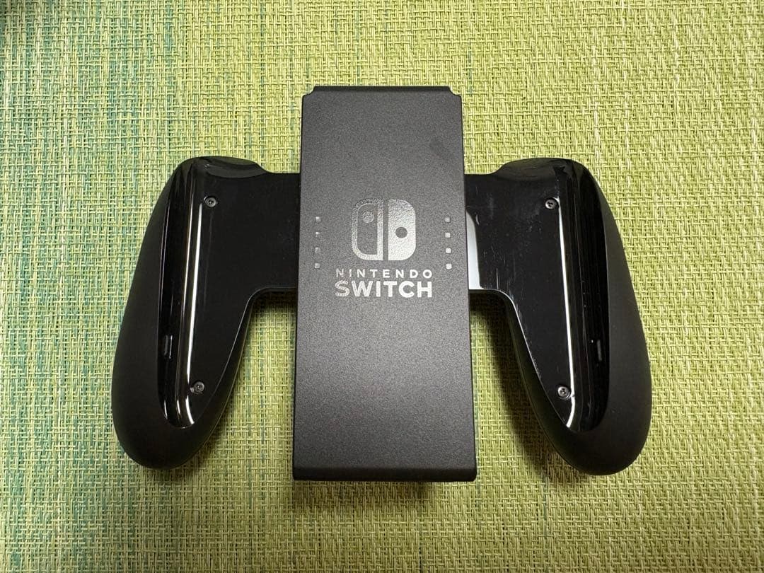 Nintendo Switch バッテリー強化版（箱・説明書有）＋充電スタンド