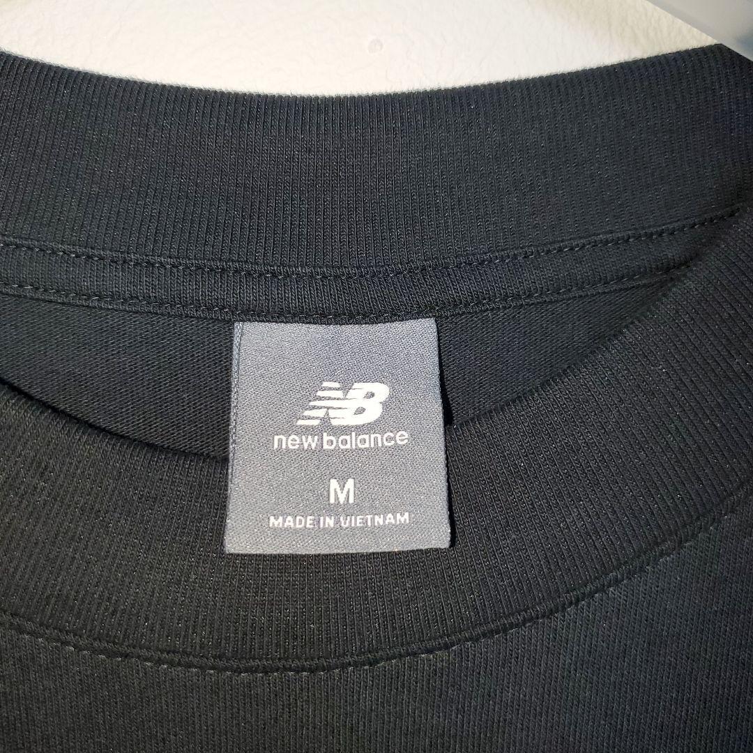 Hoops Mosaic Court オーバーサイズ ニューバランス Tシャツ