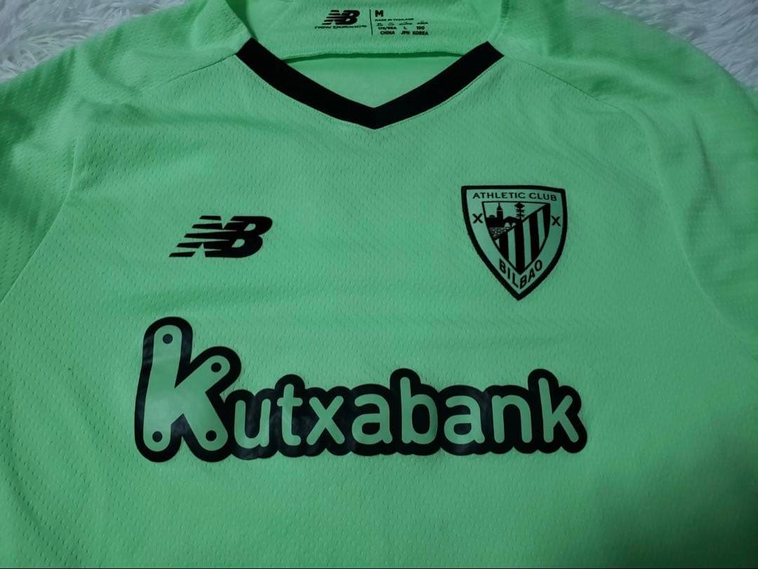 ニューバランス アスレティック ビルバオ ユニフォーム　ニコ・ウィリアムズ