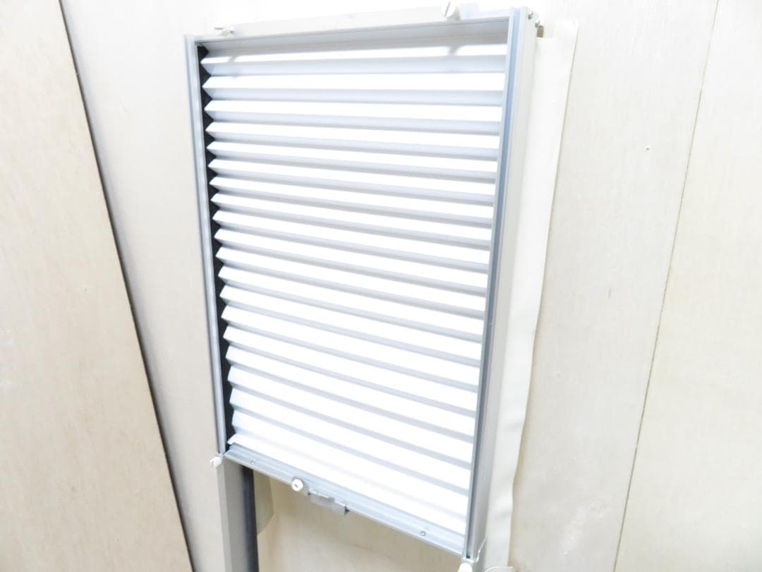 コロナ 2022年製 ReLaLa 冷暖兼用 窓用エアコン 1.8kW ～8畳